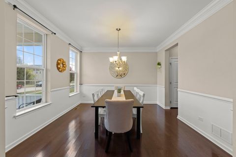 Tiny photo for 3689 Thornhill Drive, Elgin, IL 60124 (MLS # 12494498)