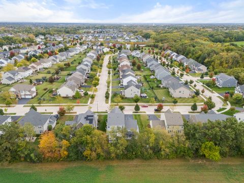 Tiny photo for 3689 Thornhill Drive, Elgin, IL 60124 (MLS # 12494498)