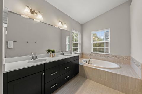 Tiny photo for 3689 Thornhill Drive, Elgin, IL 60124 (MLS # 12494498)