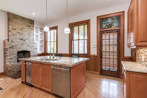 Tiny photo for 4942 S Ellis Avenue, Chicago, IL 60615 (MLS # 12705893)
