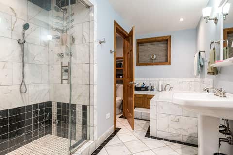 Tiny photo for 4942 S Ellis Avenue, Chicago, IL 60615 (MLS # 12705893)