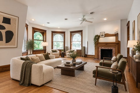 Tiny photo for 4942 S Ellis Avenue, Chicago, IL 60615 (MLS # 12705893)