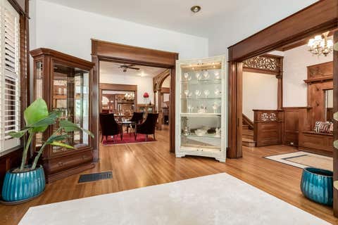 Tiny photo for 4942 S Ellis Avenue, Chicago, IL 60615 (MLS # 12705893)