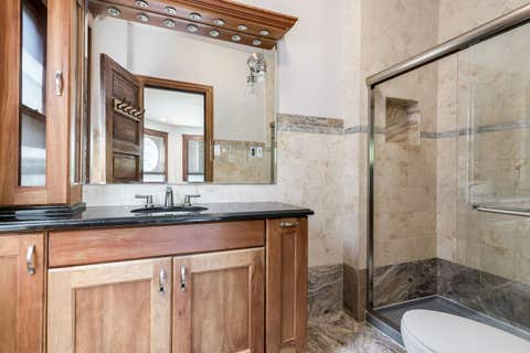Tiny photo for 4942 S Ellis Avenue, Chicago, IL 60615 (MLS # 12705893)