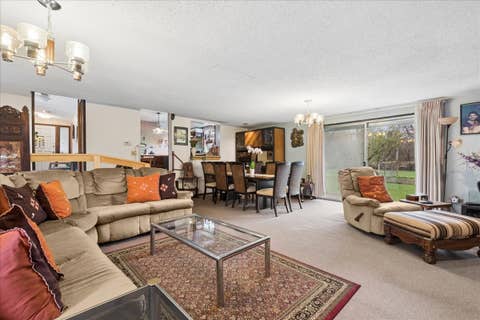 Tiny photo for 609 Forest Edge Lane, Des Plaines, IL 60016 (MLS # 12584516)