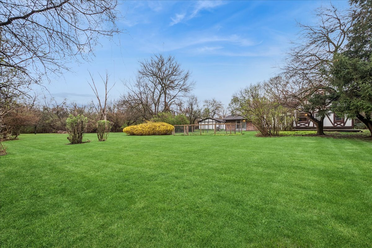 609 Forest Edge Lane