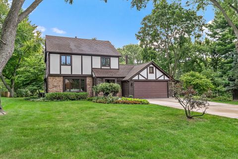 2916 Skyline Drive Crystal Lake IL 60012
