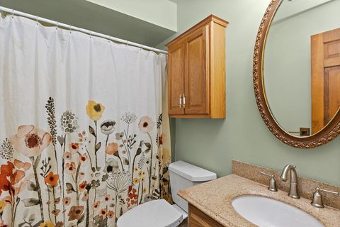 Tiny photo for 2916 Skyline Drive, Crystal Lake, IL 60012 (MLS # 12463399)