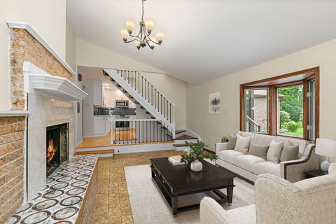 Tiny photo for 2916 Skyline Drive, Crystal Lake, IL 60012 (MLS # 12463399)