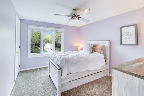 Tiny photo for 309 E Russet Way, Palatine, IL 60067 (MLS # 12623589)