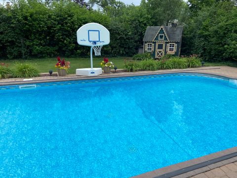 Tiny photo for 309 E Russet Way, Palatine, IL 60067 (MLS # 12623589)