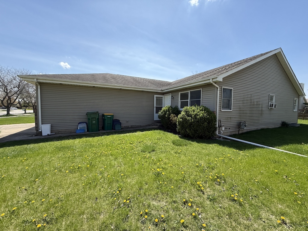 109 Ravinia Drive
