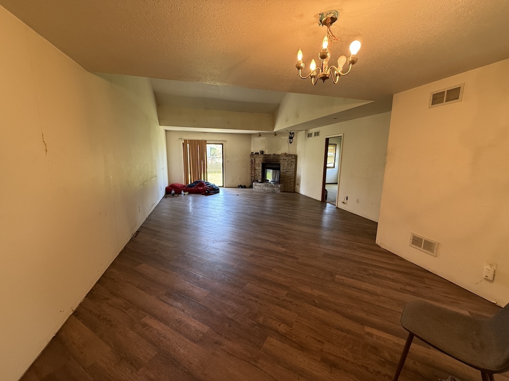 109 Ravinia Drive