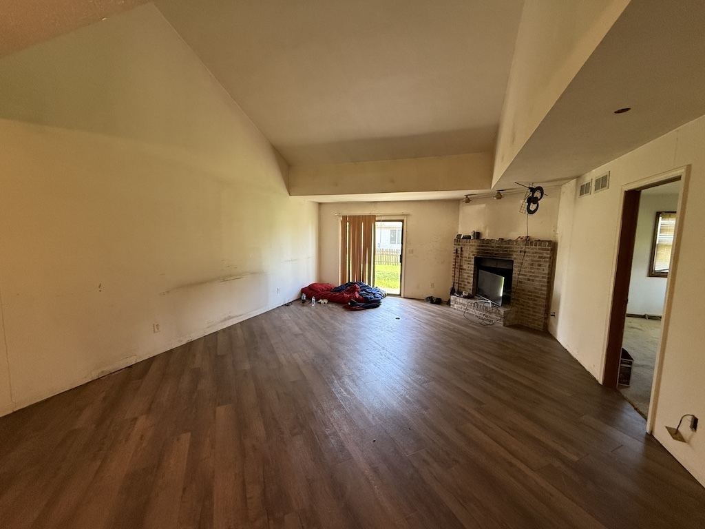 109 Ravinia Drive