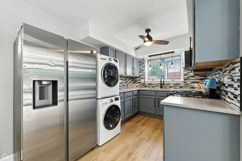 Tiny photo for 523 N Pleasant Drive #1A, Glenwood, IL 60425 (MLS # 12453304)