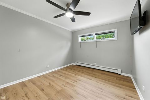 Tiny photo for 523 N Pleasant Drive #1A, Glenwood, IL 60425 (MLS # 12453304)