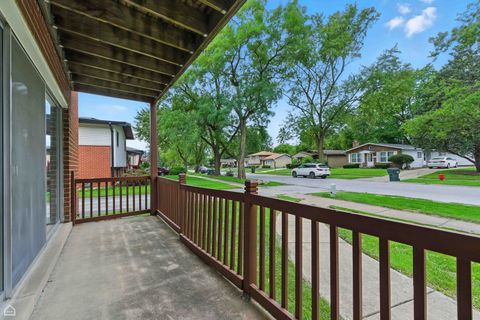 Tiny photo for 523 N Pleasant Drive #1A, Glenwood, IL 60425 (MLS # 12453304)
