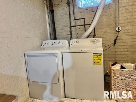 Tiny photo for 3550 DEVILS GLEN Road, Bettendorf, IA 52722 (MLS # QC4267787)