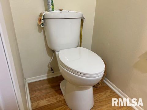 Tiny photo for 3550 DEVILS GLEN Road, Bettendorf, IA 52722 (MLS # QC4267787)