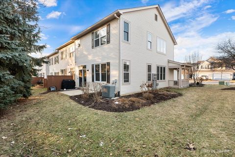 Tiny photo for 2958 Langston Circle #2958, St. Charles, IL 60175 (MLS # 12568930)