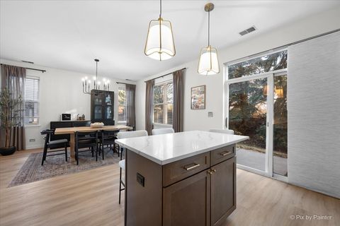 Tiny photo for 2958 Langston Circle #2958, St. Charles, IL 60175 (MLS # 12568930)