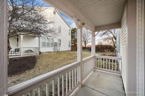 Tiny photo for 2958 Langston Circle #2958, St. Charles, IL 60175 (MLS # 12568930)