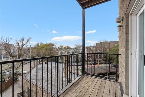 Tiny photo for 3058 N Lincoln Avenue #3, Chicago, IL 60657 (MLS # 12618752)