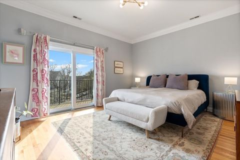 Tiny photo for 3058 N Lincoln Avenue #3, Chicago, IL 60657 (MLS # 12618752)