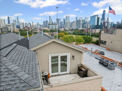 Tiny photo for 616 N MAY Street #3C, Chicago, IL 60642 (MLS # 12506296)