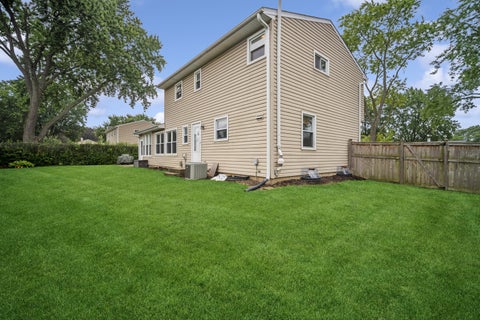 Tiny photo for 1050 E KITSON Drive, Palatine, IL 60074 (MLS # 12724873)