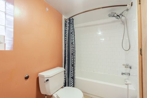 Tiny photo for 10708 S Avenue E, Chicago, IL 60617 (MLS # 12689063)