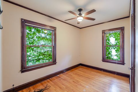 Tiny photo for 10708 S Avenue E, Chicago, IL 60617 (MLS # 12689063)