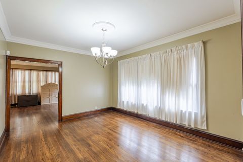 Tiny photo for 10708 S Avenue E, Chicago, IL 60617 (MLS # 12689063)