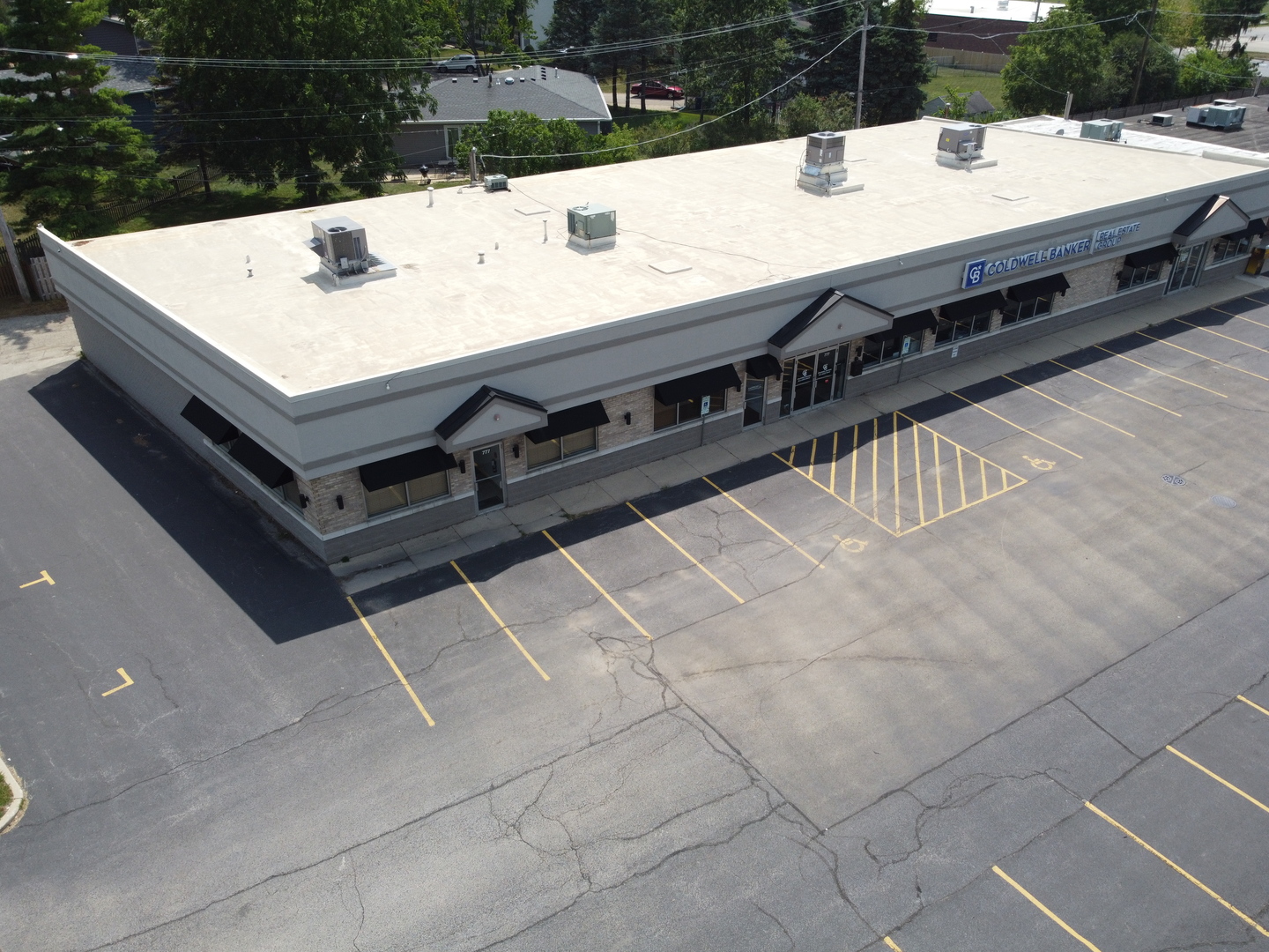 777 E Algonquin Road