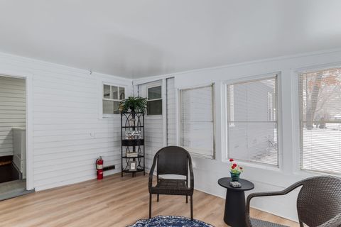 Tiny photo for 26347 W Shannon Avenue, Antioch, IL 60002 (MLS # 12529489)