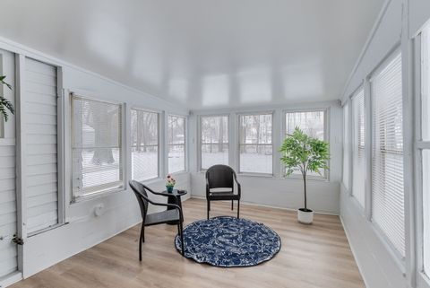 Tiny photo for 26347 W Shannon Avenue, Antioch, IL 60002 (MLS # 12529489)