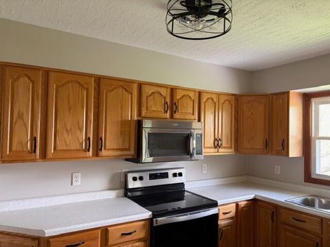 Tiny photo for 719 Salt Creek Road, Leroy, IL 61752 (MLS # 12628471)