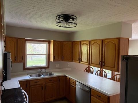 Tiny photo for 719 Salt Creek Road, Leroy, IL 61752 (MLS # 12628471)