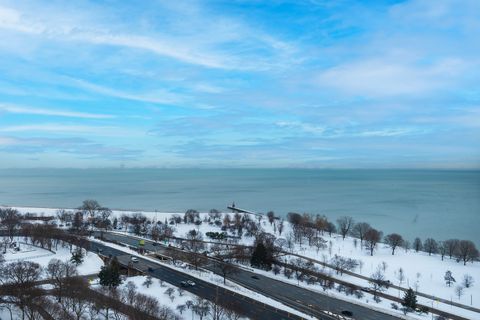 Tiny photo for 5455 N Sheridan Road #2403, Chicago, IL 60640 (MLS # 12530748)