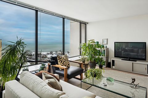 Tiny photo for 5455 N Sheridan Road #2403, Chicago, IL 60640 (MLS # 12530748)