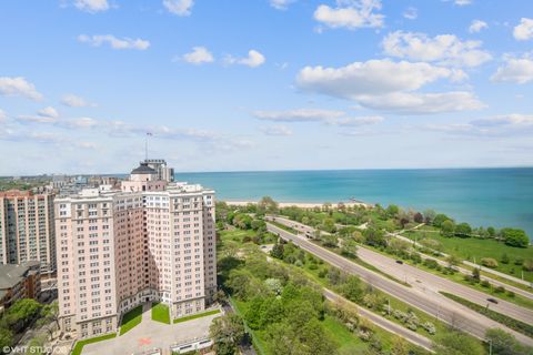 Tiny photo for 5455 N Sheridan Road #2403, Chicago, IL 60640 (MLS # 12530748)