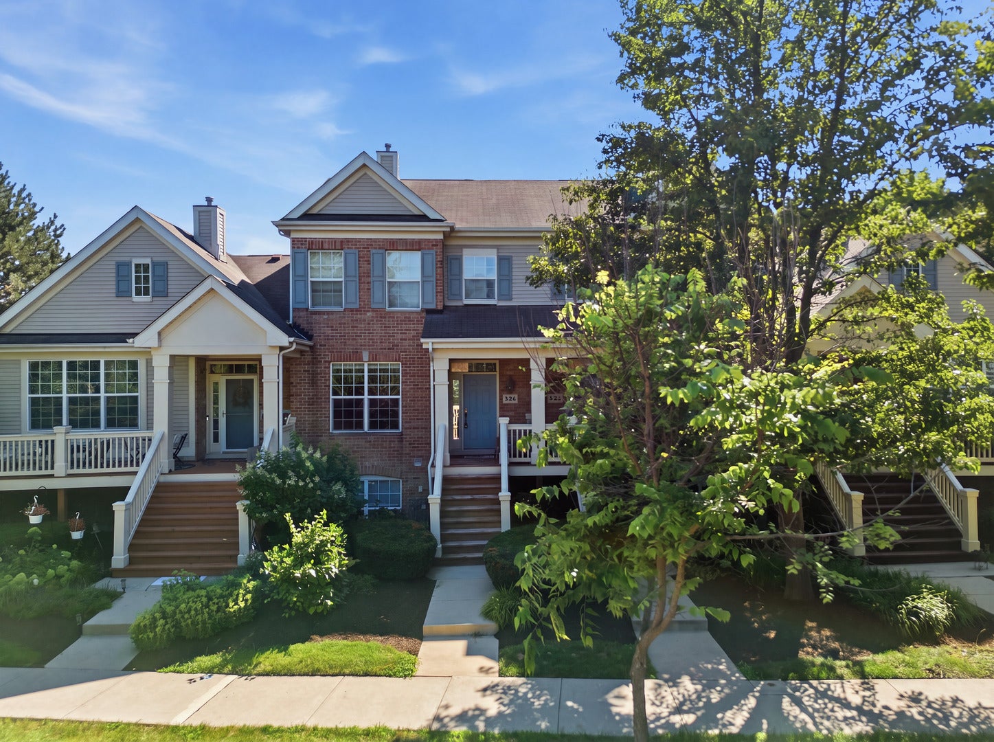 435 E Railroad Avenue