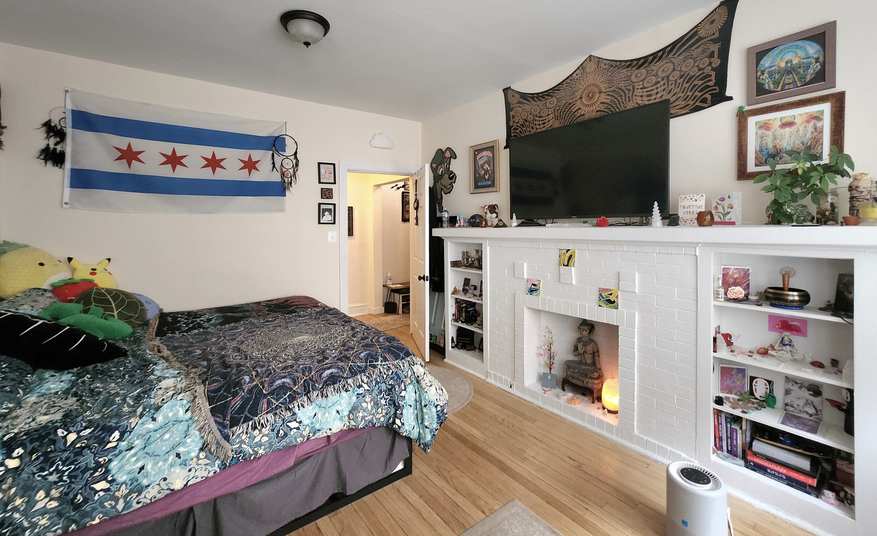 4422 N Saint Louis Avenue 2A