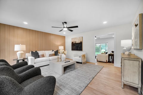 Tiny photo for 966 W Bauer Road, Naperville, IL 60563 (MLS # 12728018)
