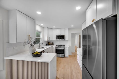 Tiny photo for 966 W Bauer Road, Naperville, IL 60563 (MLS # 12728018)