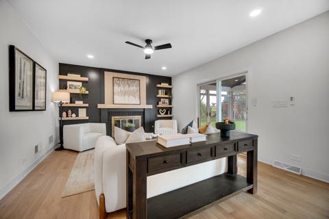 Tiny photo for 966 W Bauer Road, Naperville, IL 60563 (MLS # 12728018)