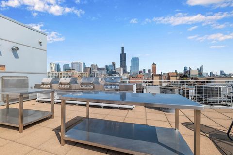Tiny photo for 933 W Van Buren Street #326, Chicago, IL 60607 (MLS # 12488973)
