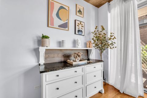 Tiny photo for 933 W Van Buren Street #326, Chicago, IL 60607 (MLS # 12488973)