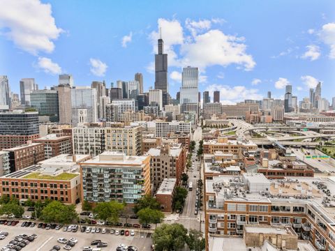 Tiny photo for 933 W Van Buren Street #326, Chicago, IL 60607 (MLS # 12488973)