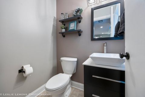 Tiny photo for 11610 Glenview Drive, Orland Park, IL 60467 (MLS # 12521778)